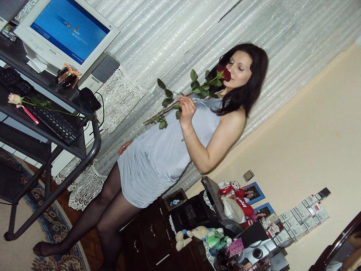 25P Teens in stockings
