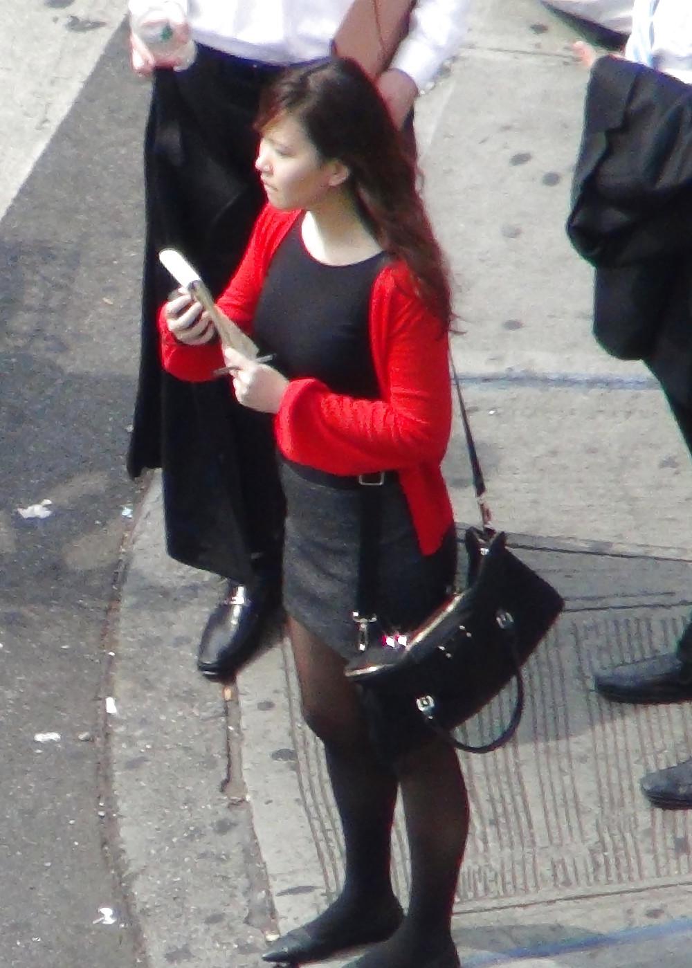 4P New York Asian Hotty in Street