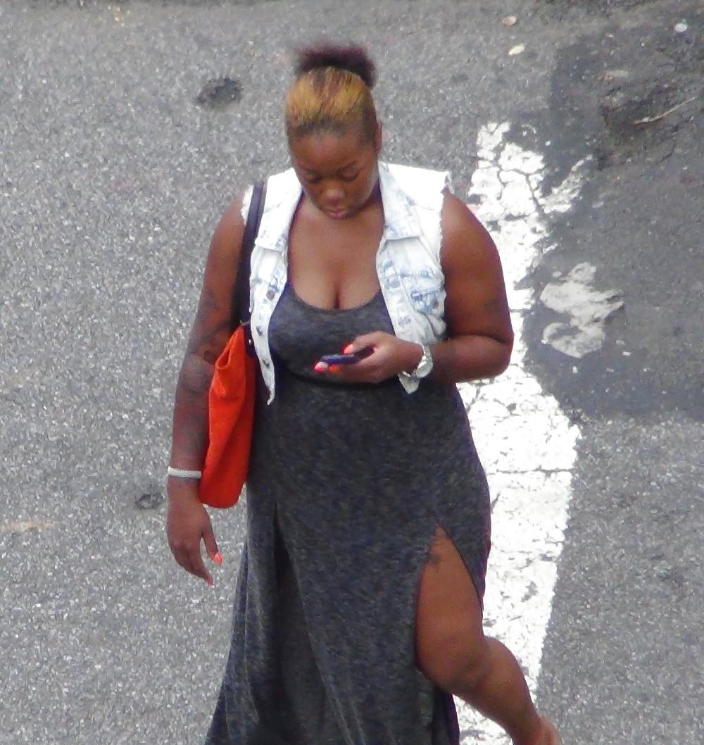 7P New York Big Titty Chubby Street Girl