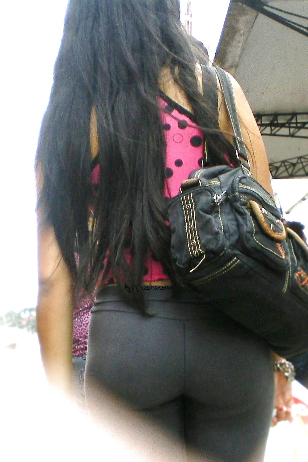 20P Hot Latina Wife Nice Big Ass In Tight Black Leggings