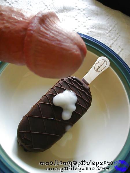 25P Cum on food