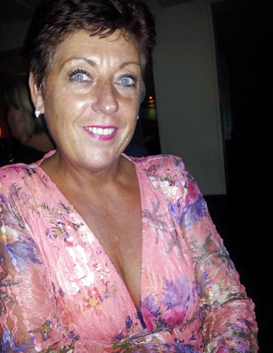 25P Fuck Buddies and Swingers 
