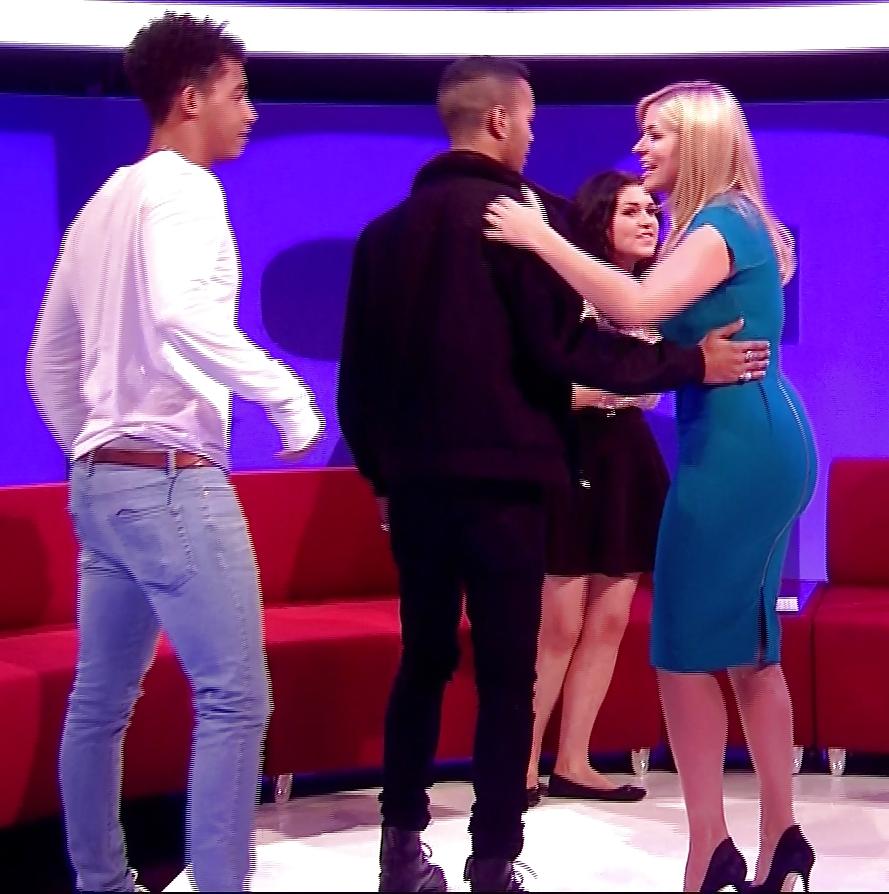 25P World Class Booty - Holly Willoughby