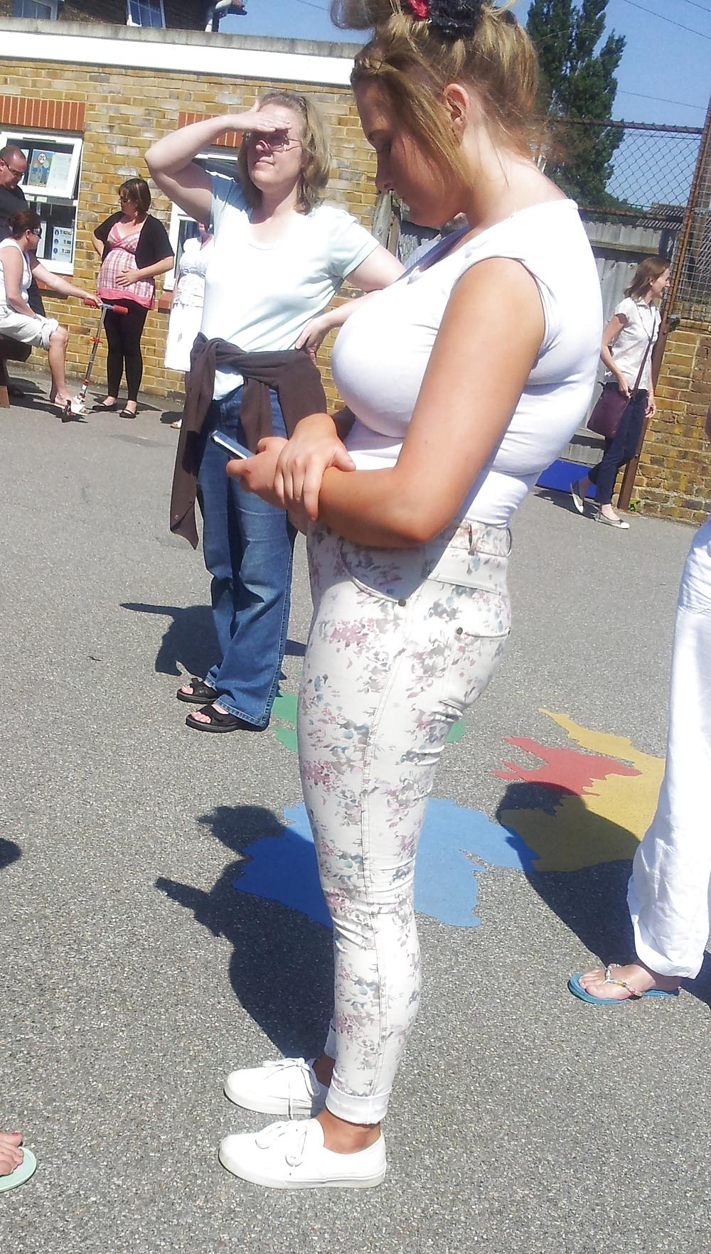 25P Candid Street Wobblers #3