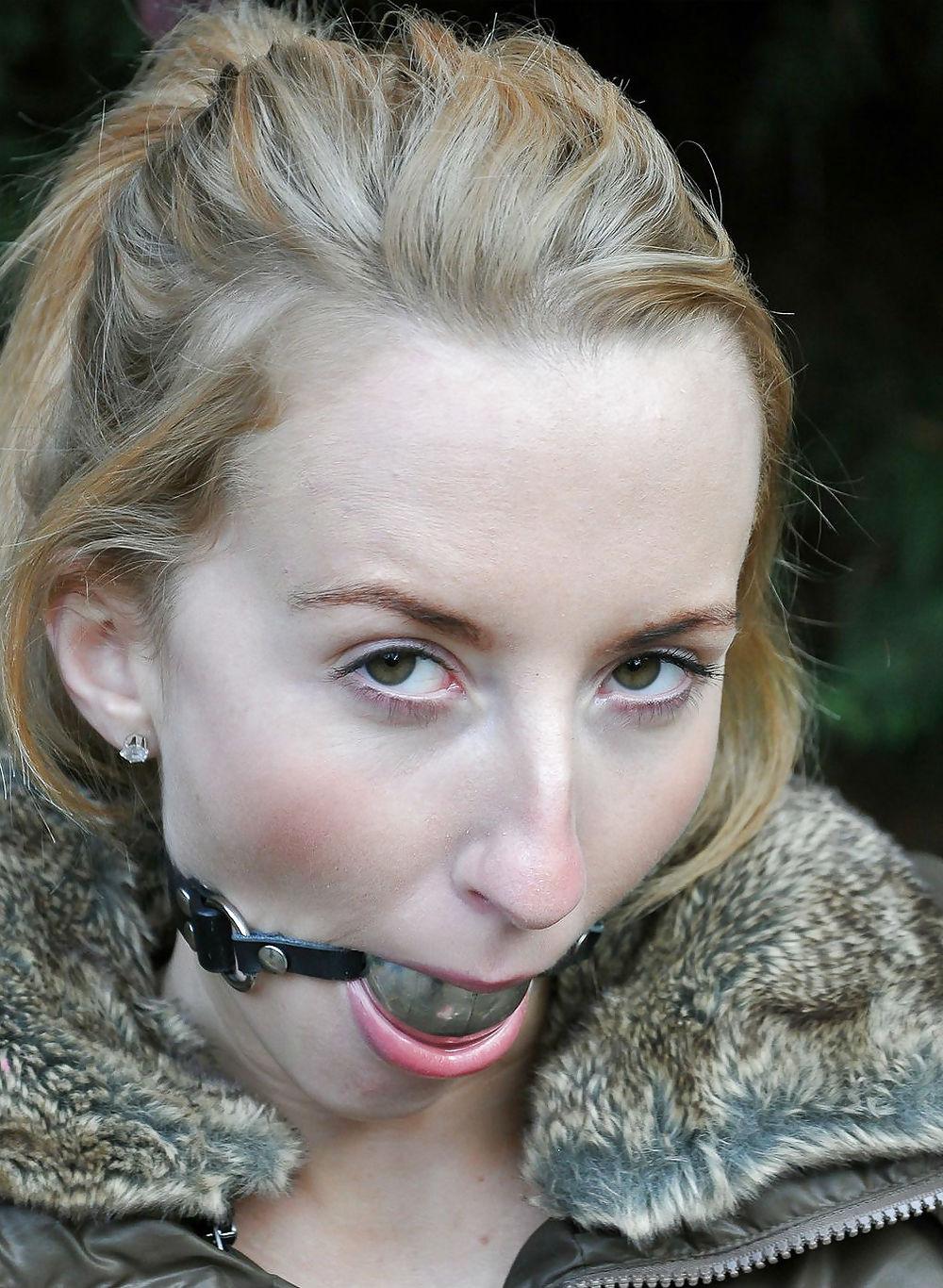 25P Ball Gag!