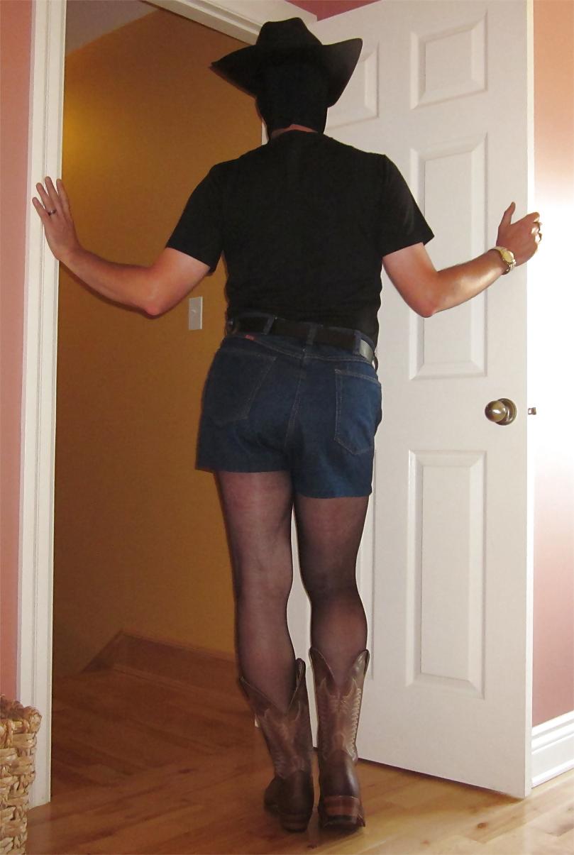 15P Cowboy boots