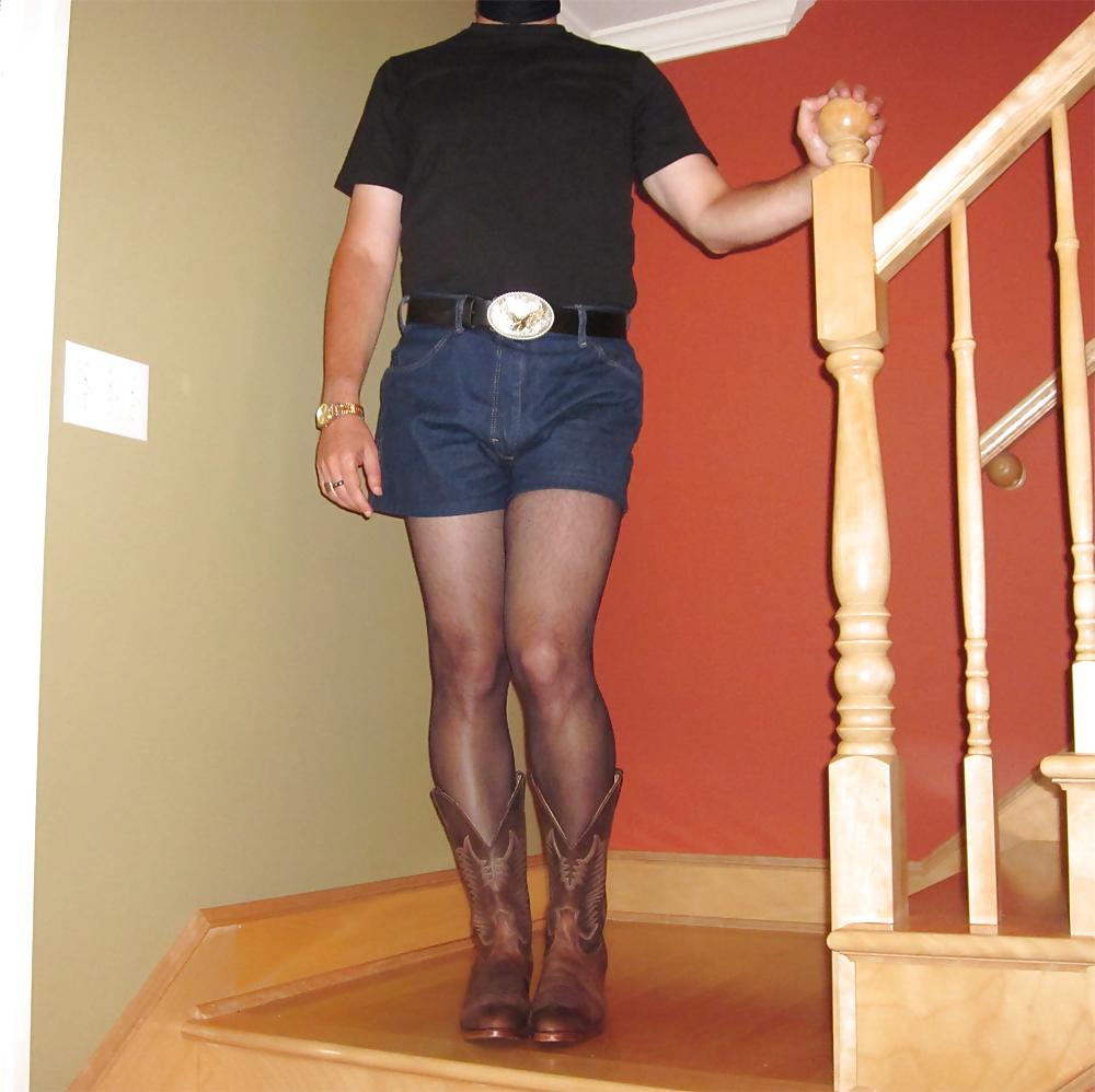15P Cowboy boots