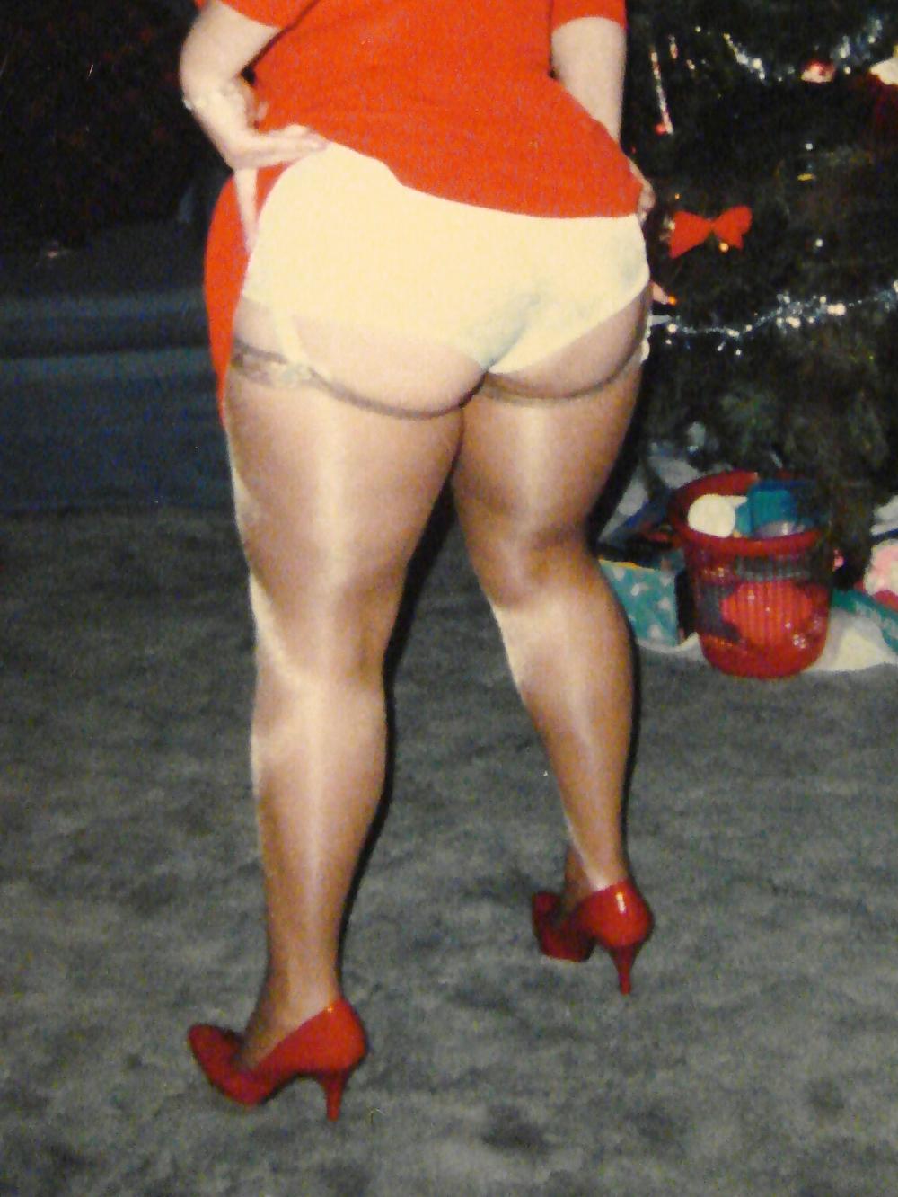 25P White stockings