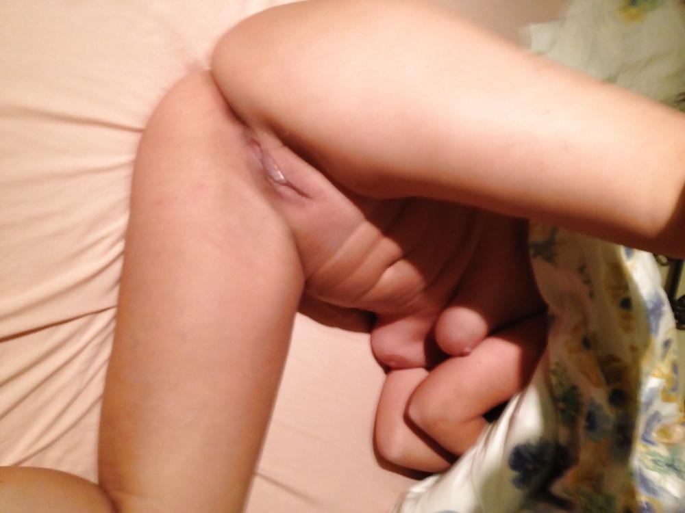 7P Amateur Blondes Masturbation