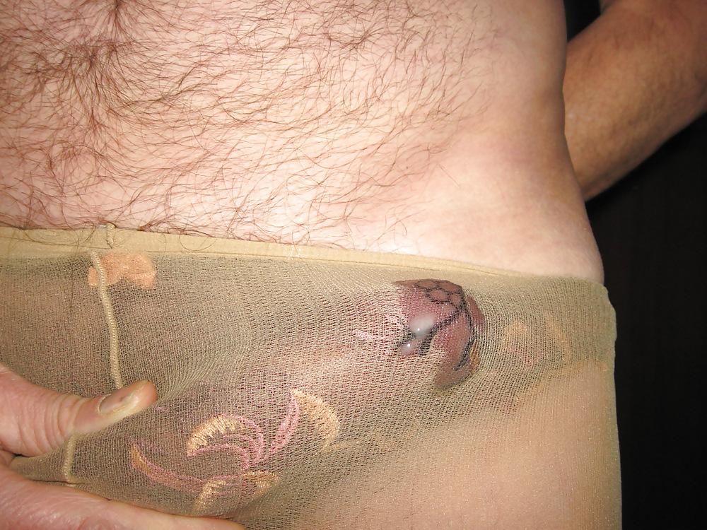 12P Masturbation dans mes dessous