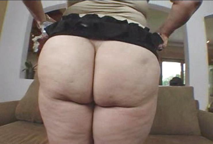 14P BBW Samanatha - Curves and booty