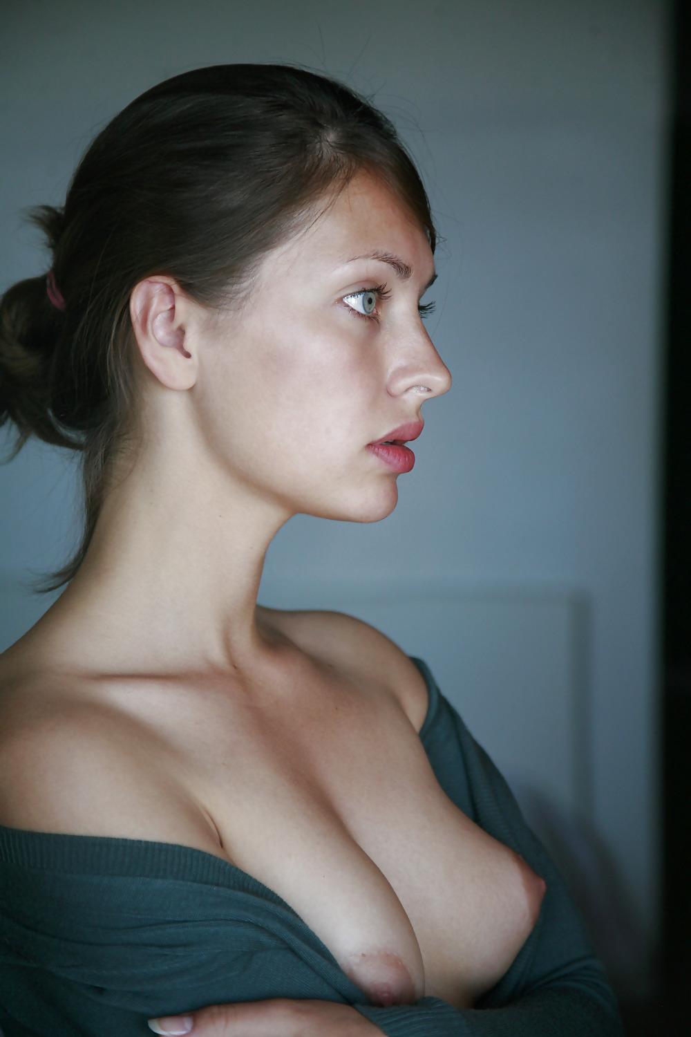25P Erotic Beautys,By Blondelover.