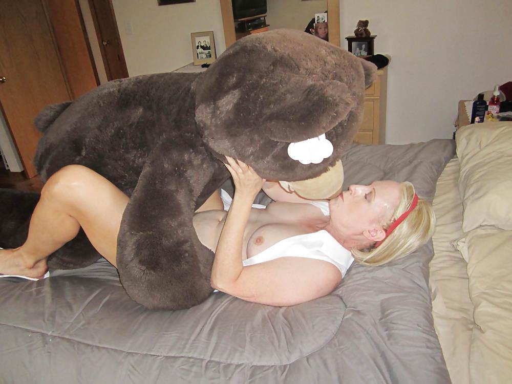 9P Just a Teddy Story 