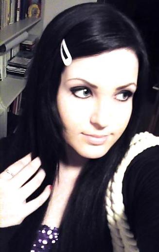 25P Some Amateur Emo Girls pics