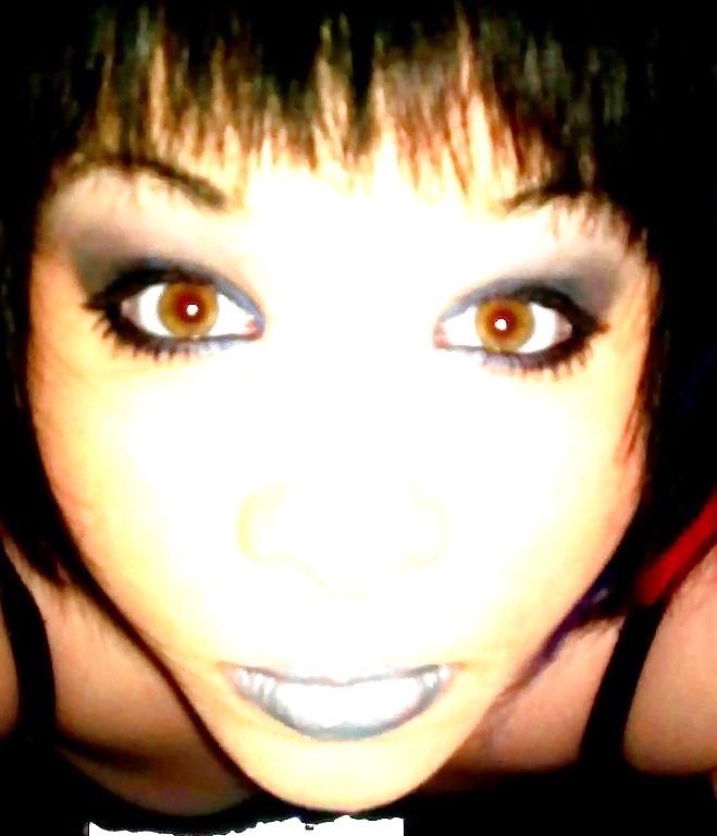 25P Some Amateur Emo Girls pics