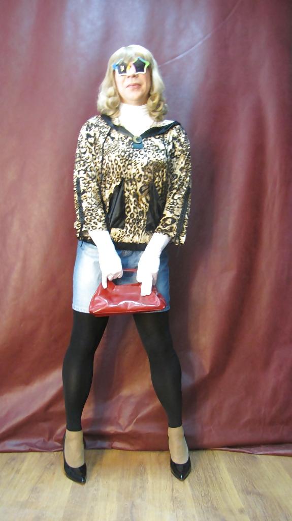 18P Crossdressing 2