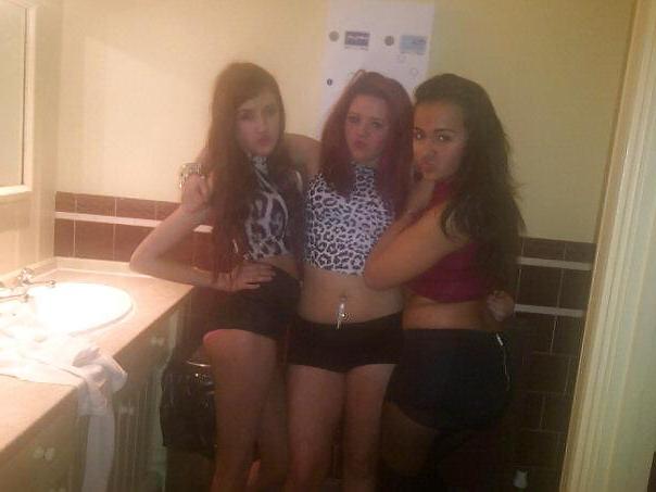 14P Sexy English Whore Paris