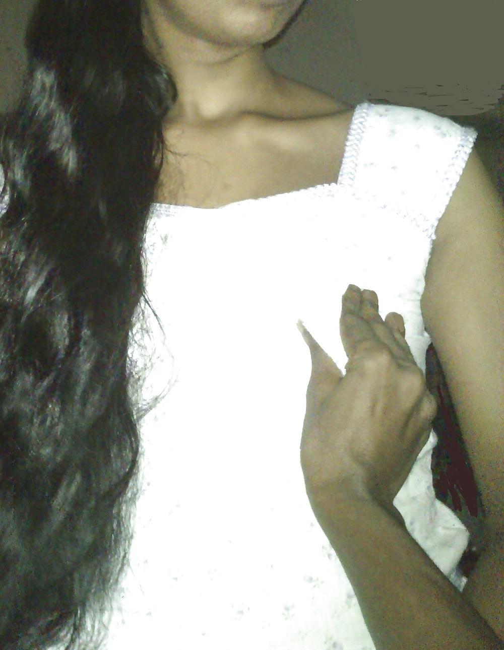 25P Sri Lankan Wife Exposed