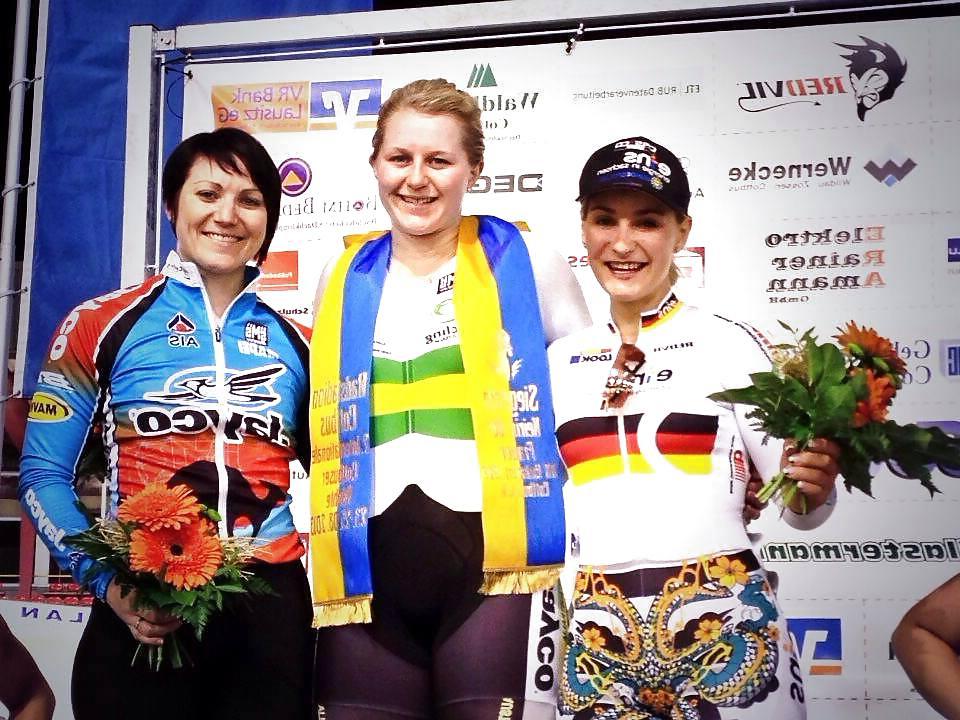 25P Anna Meares (amazing booty)