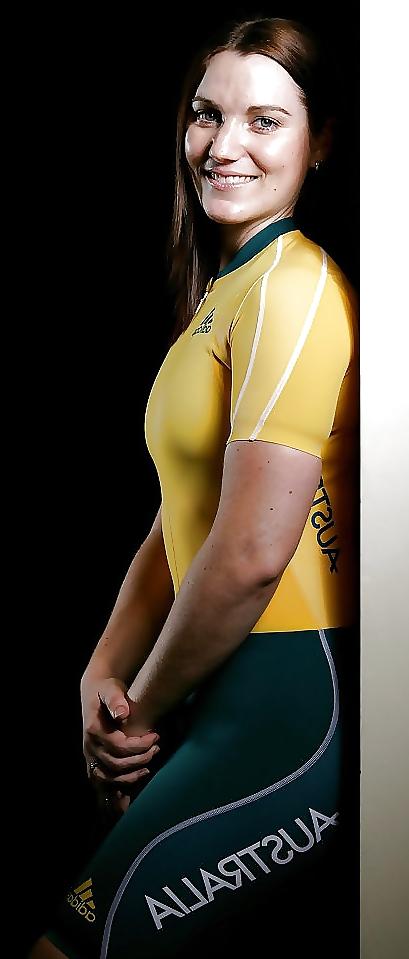 25P Anna Meares (amazing booty)