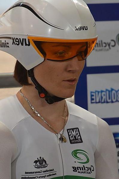 25P Anna Meares (amazing booty)