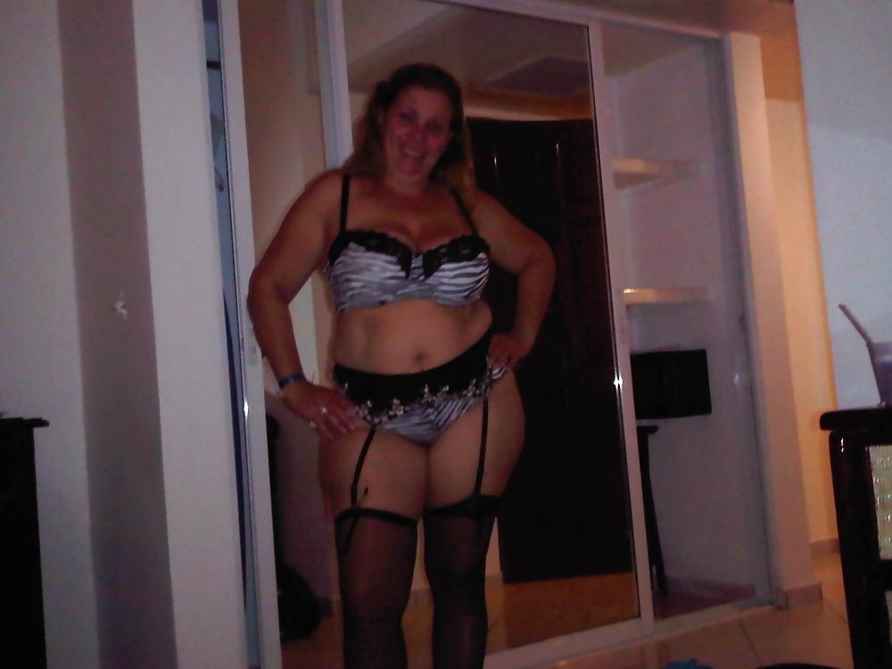 15P BIG ASS LIVE PICS  SEXY BBW