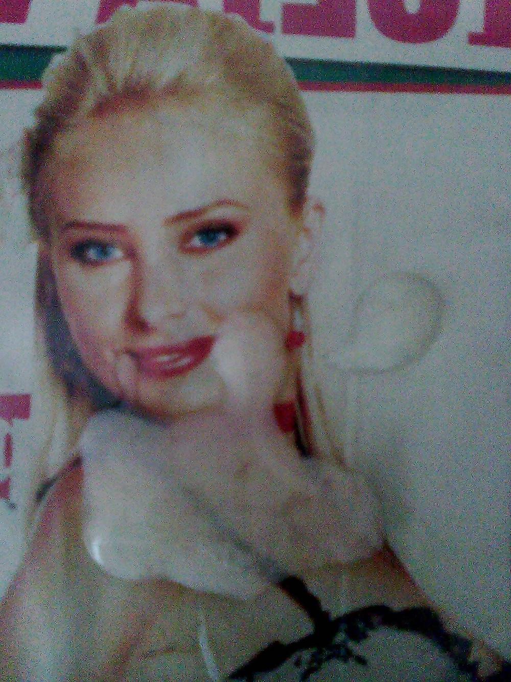 7P Iulia Vantur . 