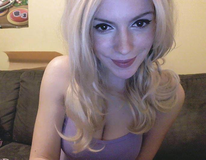 7P Katyuska BIG BOOBS