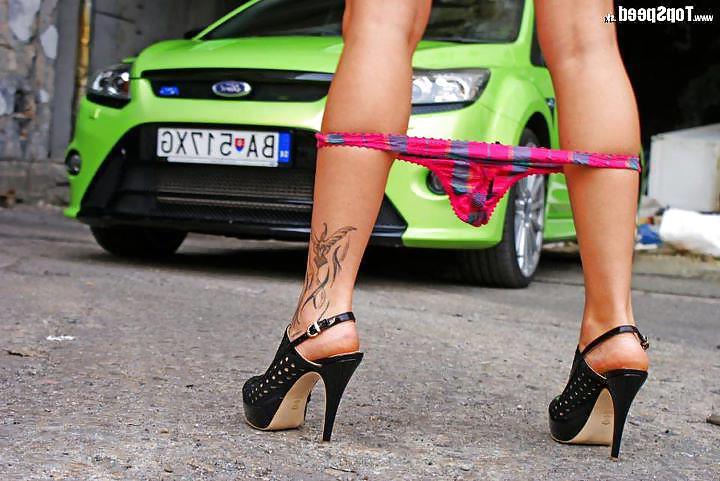 25P Girls with cars 3