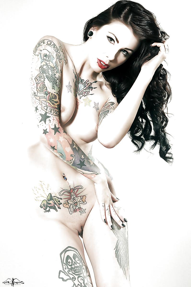 25P Erotic tatoo's 7 - kcxxx
