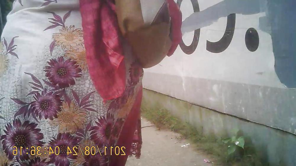 15P Bangladeshi street Booty