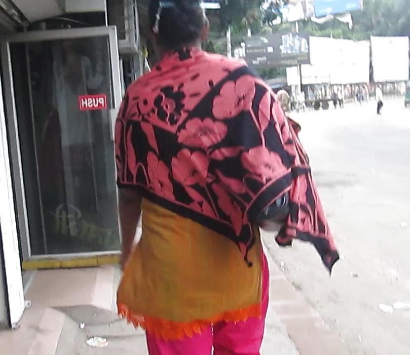 15P Bangladeshi street Booty