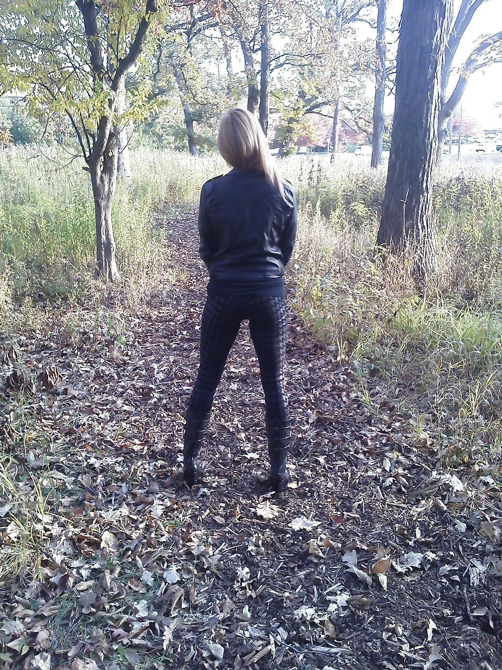 4P Booty in the woods