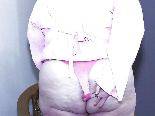 21P German Slut MILF Iris aka Miss Rubens
