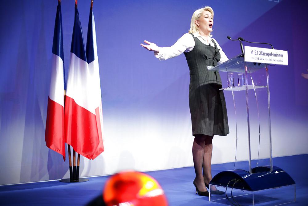 25P More sexy Marine Le Pen