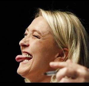 25P More sexy Marine Le Pen
