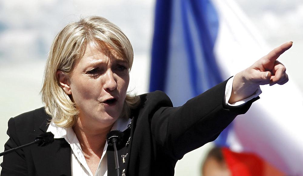 25P More sexy Marine Le Pen