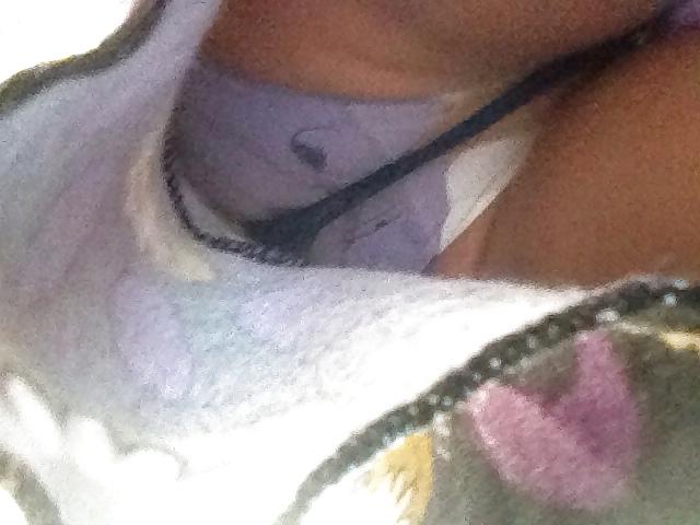 4P Real amateur spy upskirt