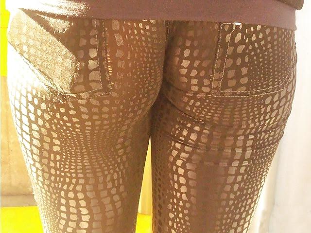 21P Amateur Ass on the Street 