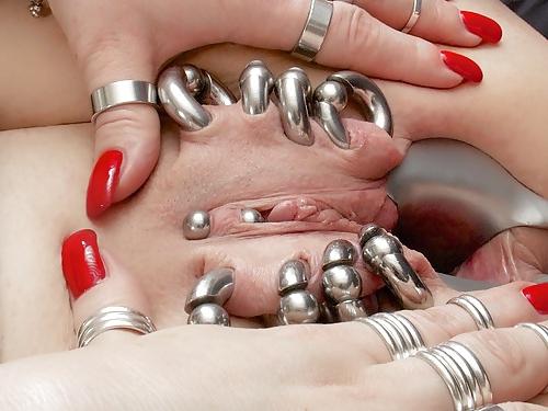 25P Pierced pussy 6!