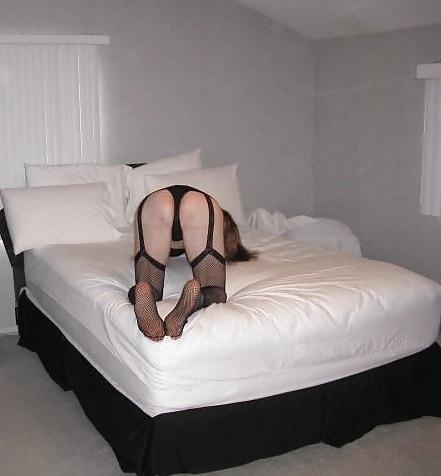 15P Black bra, booty shorts & fishnets