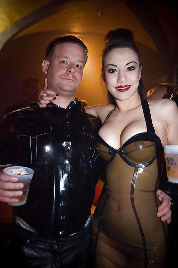 25P Hot Goth and Emo Girls (5)