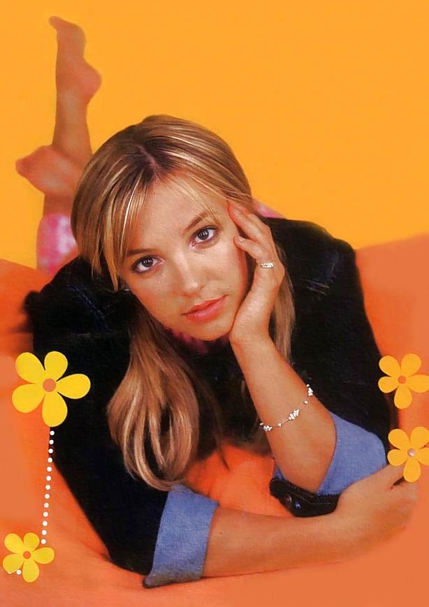 25P Britney Spears Nice Young & Sweet