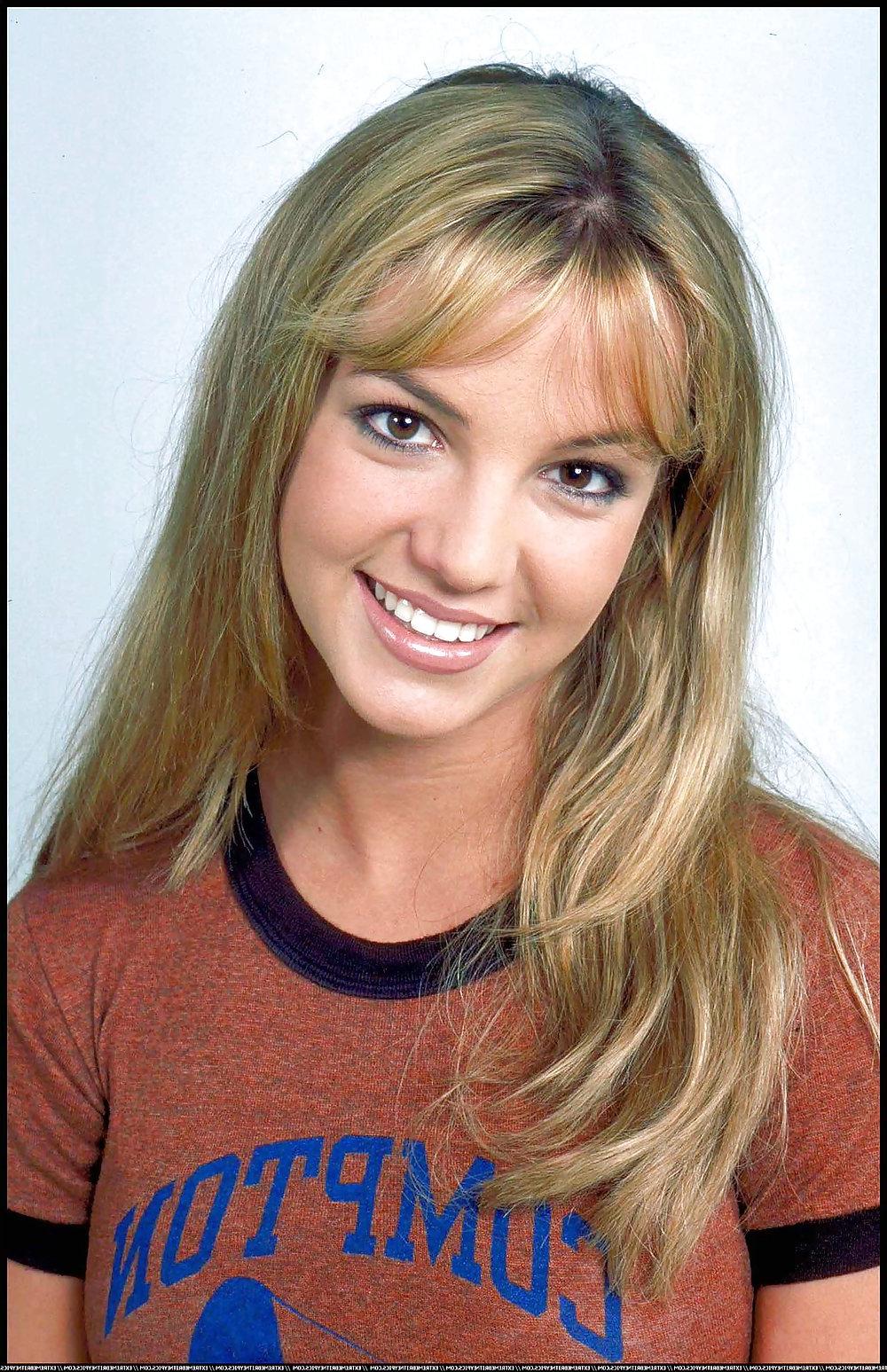 25P Britney Spears Nice Young & Sweet