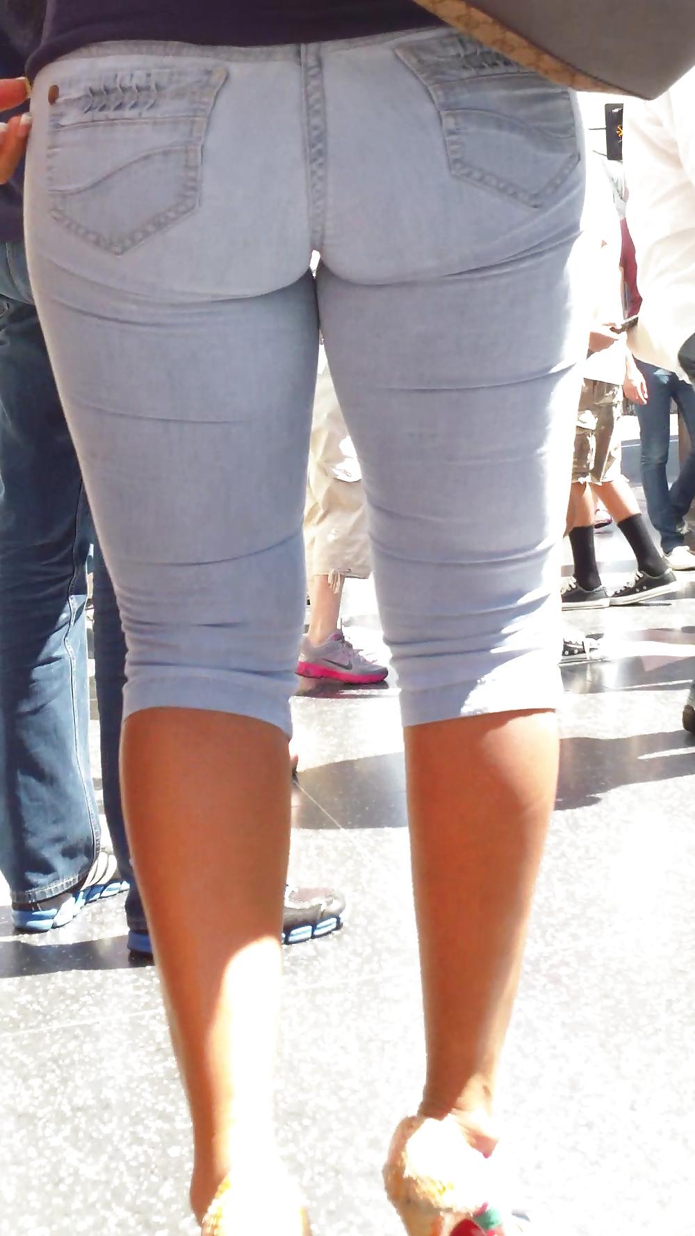25P MILF big ass & butt super tight jeans