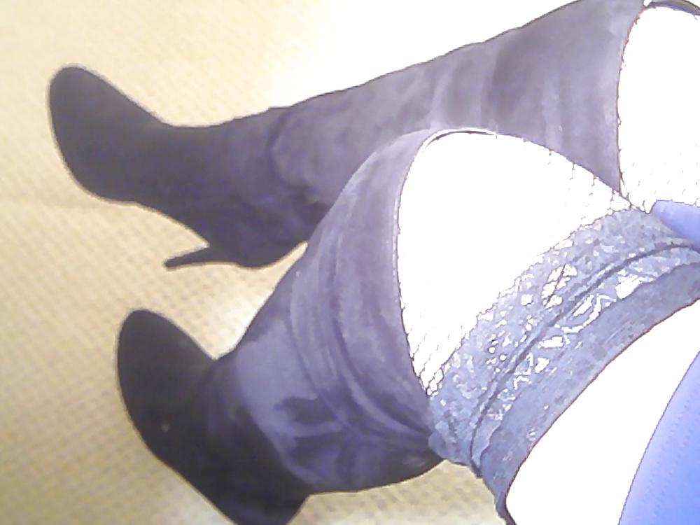 25P Boots