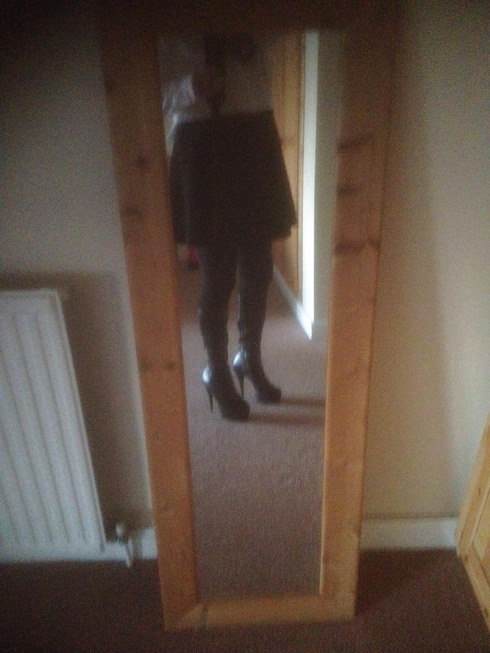 25P Boots