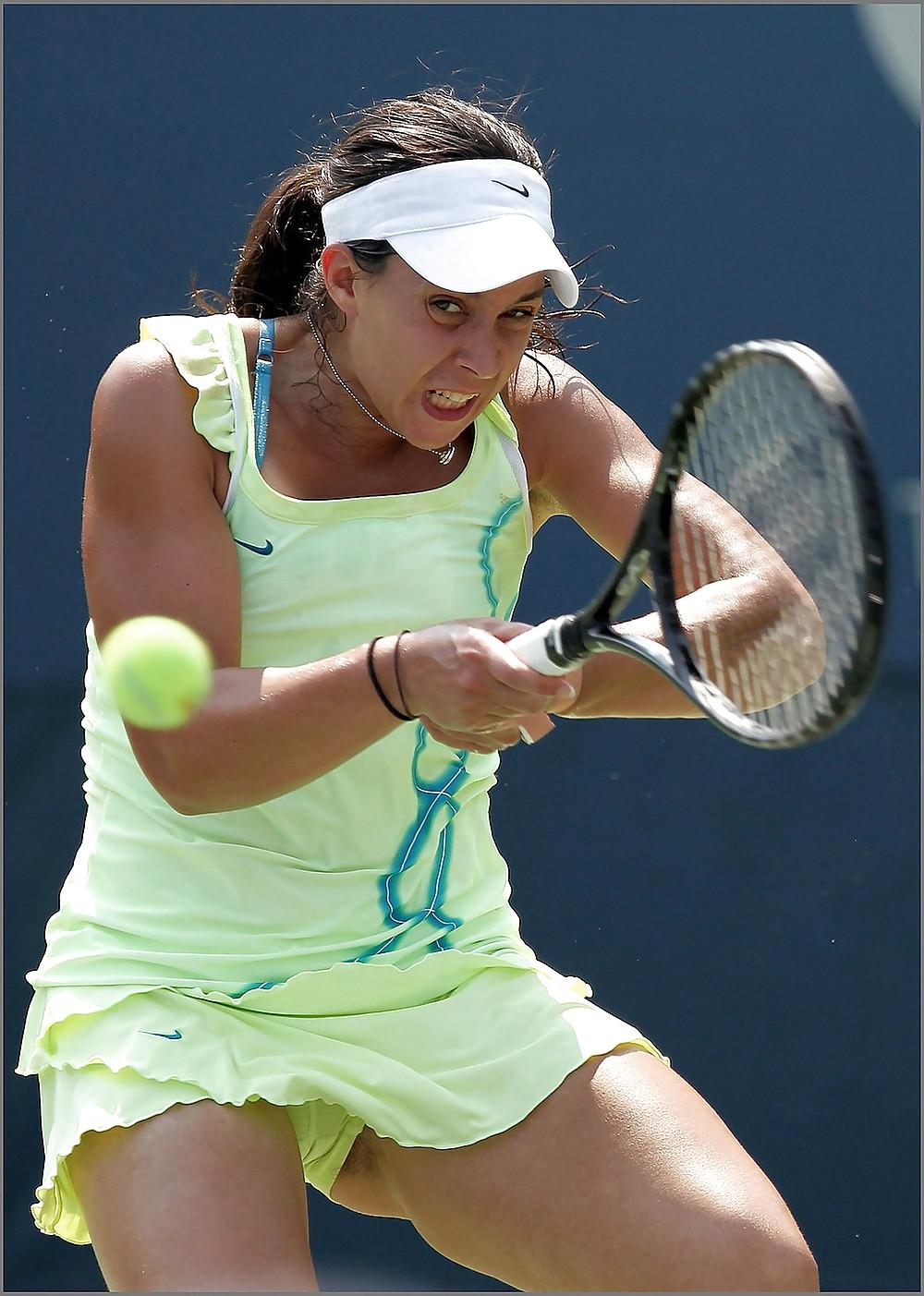 6P Marion Bartoli - tennis - upskirt panties voyeur - hairy?