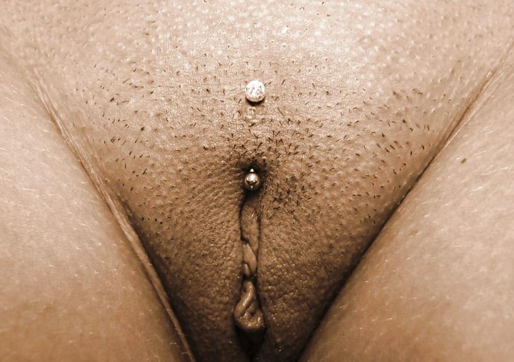 25P Genital and Intim Piercings