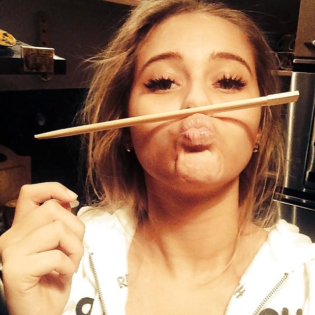 21P Fabienne Rothe - hot german singer 